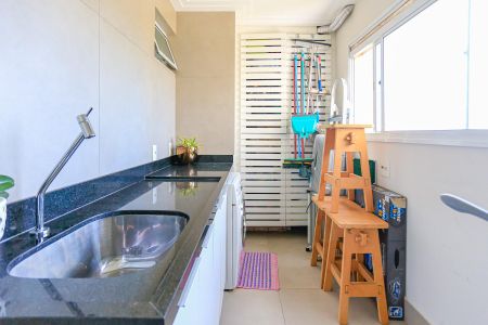 Apartamento para alugar com 186m², 5 quartos e 3 vagas Apartamento para alugar com 186m², 5 quartos e 3 vagasÁrea de Serviço