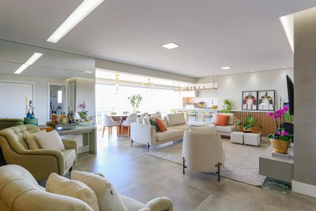 Apartamento para alugar com 186m², 5 quartos e 3 vagas Apartamento para alugar com 186m², 5 quartos e 3 vagasSala