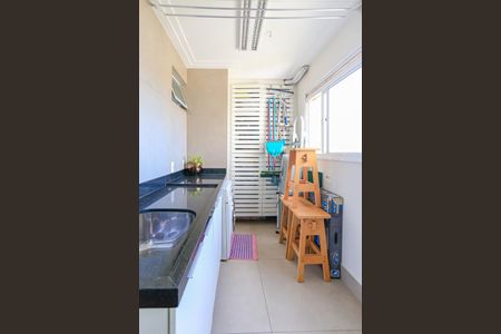 Apartamento para alugar com 186m², 5 quartos e 3 vagas Apartamento para alugar com 186m², 5 quartos e 3 vagasÁrea de Serviço