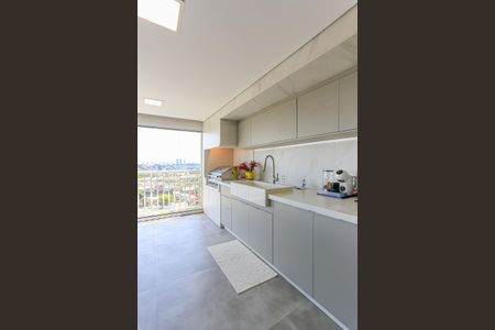 Apartamento para alugar com 186m², 5 quartos e 3 vagas Apartamento para alugar com 186m², 5 quartos e 3 vagasCozinha