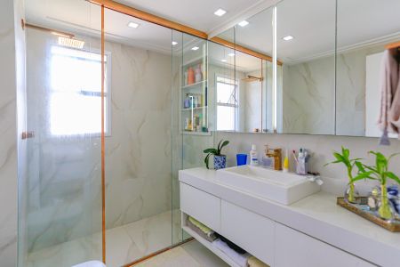 Apartamento para alugar com 186m², 5 quartos e 3 vagas Apartamento para alugar com 186m², 5 quartos e 3 vagasQuarto 4