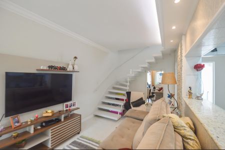 Casa à venda com 124m², 3 quartos e 2 vagas Casa à venda com 124m², 3 quartos e 2 vagasSala