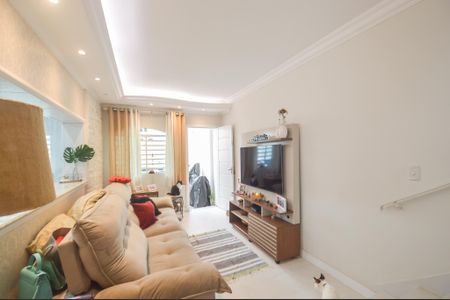 Casa à venda com 124m², 3 quartos e 2 vagas Casa à venda com 124m², 3 quartos e 2 vagasSala