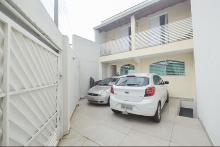 Casa à venda com 124m², 3 quartos e 2 vagas Casa à venda com 124m², 3 quartos e 2 vagasGaragem