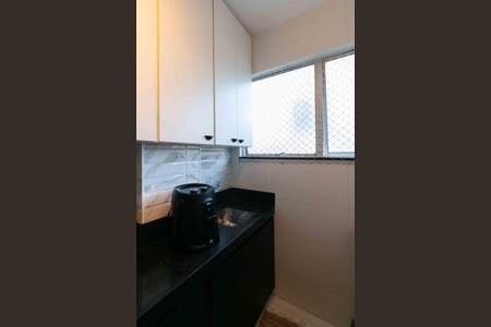 Apartamento à venda com 50m², 2 quartos e 1 vaga Apartamento à venda com 50m², 2 quartos e 1 vagaCozinha e Área de Serviço