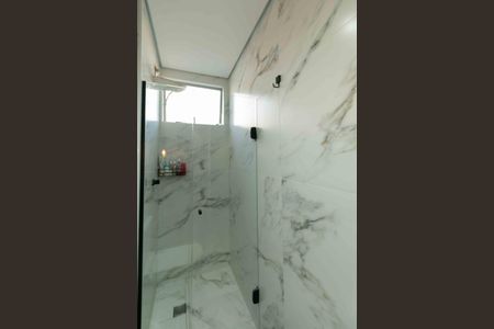 Apartamento à venda com 50m², 2 quartos e 1 vaga Apartamento à venda com 50m², 2 quartos e 1 vagaBanheiro