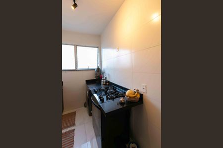 Apartamento à venda com 50m², 2 quartos e 1 vaga Apartamento à venda com 50m², 2 quartos e 1 vagaCozinha e Área de Serviço