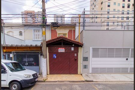 Casa à venda com 125m², 4 quartos e 1 vaga Casa à venda com 125m², 4 quartos e 1 vagaFachada