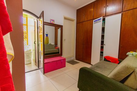 Casa à venda com 125m², 4 quartos e 1 vaga Casa à venda com 125m², 4 quartos e 1 vagaSuíte