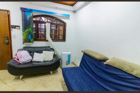 Casa à venda com 125m², 4 quartos e 1 vaga Casa à venda com 125m², 4 quartos e 1 vagaSala