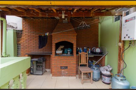 Casa à venda com 125m², 4 quartos e 1 vaga Casa à venda com 125m², 4 quartos e 1 vagaÁrea Externa