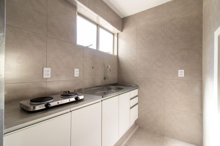 Studio para alugar com 35m², 1 quarto e sem vaga Studio para alugar com 35m², 1 quarto e sem vagaCozinha