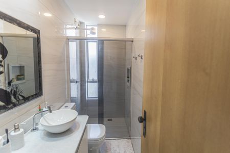 Apartamento à venda com 48m², 1 quarto e 1 vaga Apartamento à venda com 48m², 1 quarto e 1 vagaBanheiro Social