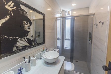 Apartamento à venda com 48m², 1 quarto e 1 vaga Apartamento à venda com 48m², 1 quarto e 1 vagaBanheiro Social