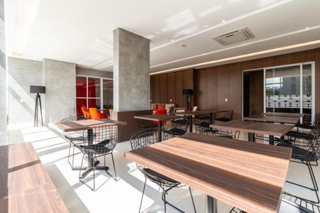 Apartamento à venda com 67m², 2 quartos e 2 vagas Apartamento à venda com 67m², 2 quartos e 2 vagasÁrea Comum