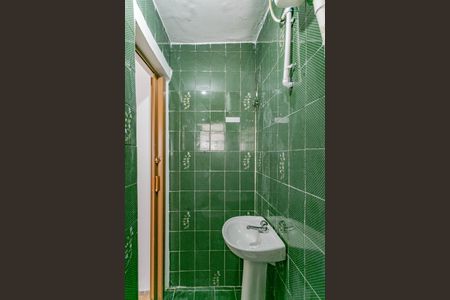 Banheiro de casa para alugar com 1 quarto, 50m² em Sacomã, São Paulo