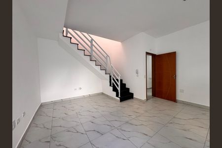 Apartamento para alugar com 180m², 3 quartos e 2 vagas Apartamento para alugar com 180m², 3 quartos e 2 vagasSala