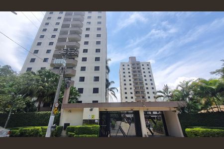 Apartamento à venda com 74m², 3 quartos e 1 vaga Apartamento à venda com 74m², 3 quartos e 1 vagaFachada