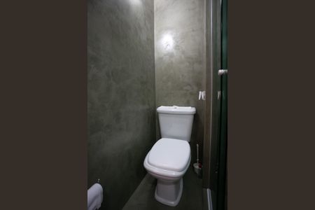 Apartamento à venda com 74m², 3 quartos e 1 vaga Apartamento à venda com 74m², 3 quartos e 1 vagaBanheiro