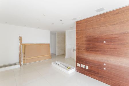 Apartamento à venda com 66m², 2 quartos e 1 vaga Apartamento à venda com 66m², 2 quartos e 1 vagaSala