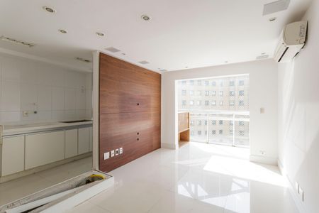 Apartamento à venda com 66m², 2 quartos e 1 vaga Apartamento à venda com 66m², 2 quartos e 1 vagaSala