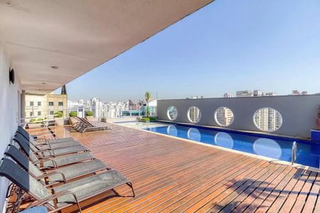 Apartamento à venda com 66m², 2 quartos e 1 vaga Apartamento à venda com 66m², 2 quartos e 1 vagaÁrea comum - Piscina