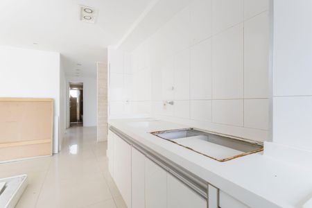 Apartamento à venda com 66m², 2 quartos e 1 vaga Apartamento à venda com 66m², 2 quartos e 1 vagaCozinha