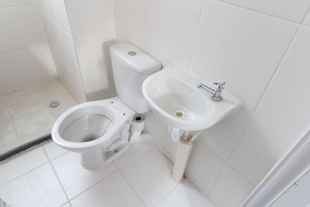Apartamento para alugar com 40m², 2 quartos e 1 vaga Apartamento para alugar com 40m², 2 quartos e 1 vagaBanheiro