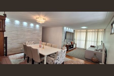 Apartamento à venda com 150m², 3 quartos e 2 vagas Apartamento à venda com 150m², 3 quartos e 2 vagasSala