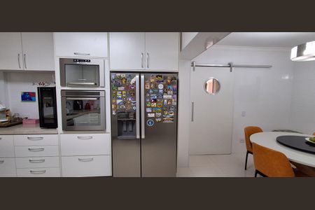 Apartamento à venda com 150m², 3 quartos e 2 vagas Apartamento à venda com 150m², 3 quartos e 2 vagasCozinha