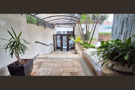 Apartamento à venda com 150m², 3 quartos e 2 vagas Apartamento à venda com 150m², 3 quartos e 2 vagasÁrea Comum