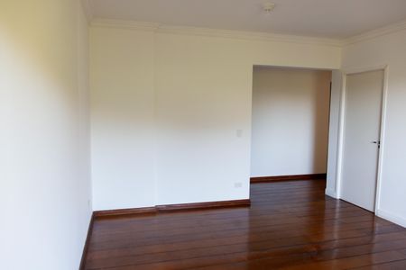 Apartamento à venda com 226m², 4 quartos e 2 vagas Apartamento à venda com 226m², 4 quartos e 2 vagassala