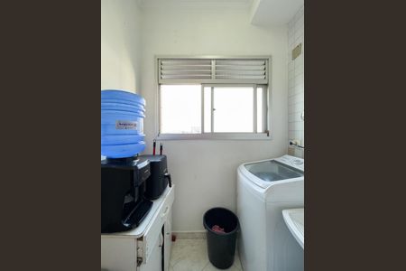 Apartamento à venda com 70m², 3 quartos e 1 vaga Apartamento à venda com 70m², 3 quartos e 1 vagaÁrea de Serviço