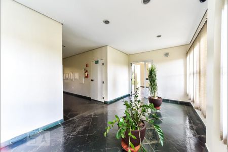 Apartamento à venda com 70m², 3 quartos e 1 vaga Apartamento à venda com 70m², 3 quartos e 1 vagaÁrea comum - Hall