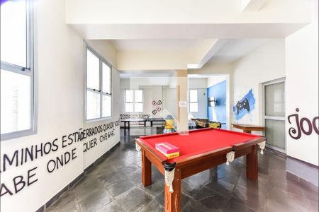 Apartamento à venda com 70m², 3 quartos e 1 vaga Apartamento à venda com 70m², 3 quartos e 1 vagaÁrea comum - Salão de jogos