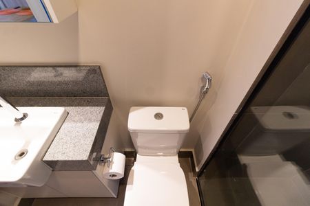 Studio para alugar com 17m², 1 quarto e sem vaga Studio para alugar com 17m², 1 quarto e sem vagaBANHEIRO