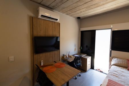 Studio para alugar com 17m², 1 quarto e sem vaga Studio para alugar com 17m², 1 quarto e sem vagaSala/Quarto