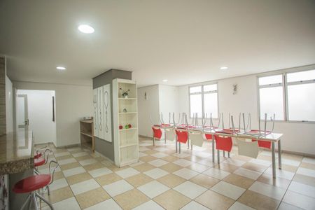 Apartamento à venda com 75m², 3 quartos e 1 vaga Apartamento à venda com 75m², 3 quartos e 1 vagaÁrea comum - Espaço Gourmet
