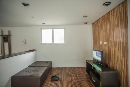 Apartamento à venda com 75m², 3 quartos e 1 vaga Apartamento à venda com 75m², 3 quartos e 1 vagaÁrea comum - Salão de Jogos