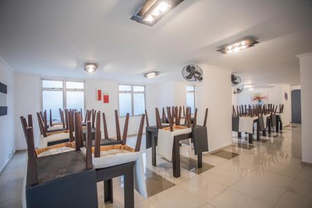 Apartamento à venda com 75m², 3 quartos e 1 vaga Apartamento à venda com 75m², 3 quartos e 1 vagaÁrea comum - Salão de festas