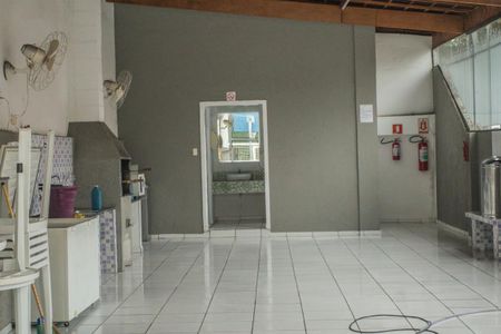 Apartamento à venda com 75m², 3 quartos e 1 vaga Apartamento à venda com 75m², 3 quartos e 1 vagaÁrea comum - Churrasqueira
