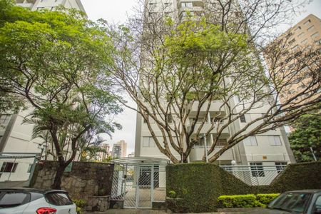 Apartamento à venda com 75m², 3 quartos e 1 vaga Apartamento à venda com 75m², 3 quartos e 1 vagaFachada