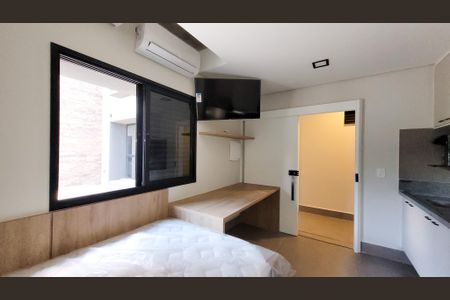 Studio para alugar com 17m², 1 quarto e sem vaga Studio para alugar com 17m², 1 quarto e sem vagaSala / Quarto