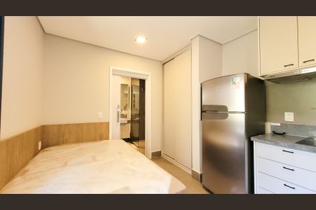 Studio para alugar com 17m², 1 quarto e sem vaga Studio para alugar com 17m², 1 quarto e sem vagaSala / Quarto