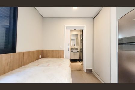 Studio para alugar com 17m², 1 quarto e sem vaga Studio para alugar com 17m², 1 quarto e sem vagaSala / Quarto