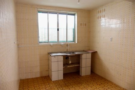 Casa à venda com 146m², 2 quartos e 2 vagas Casa à venda com 146m², 2 quartos e 2 vagasCozinha