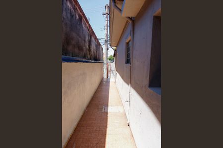 Casa à venda com 146m², 2 quartos e 2 vagas Casa à venda com 146m², 2 quartos e 2 vagasCorredor