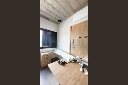 Studio para alugar com 17m², 1 quarto e sem vaga Studio para alugar com 17m², 1 quarto e sem vagaSala / Quarto