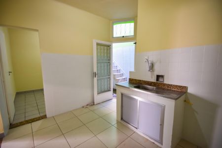 Casa de condomínio à venda com 79m², 2 quartos e 1 vaga Casa de condomínio à venda com 79m², 2 quartos e 1 vagaCozinha