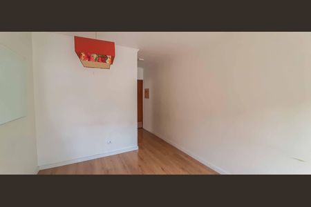 Apartamento à venda com 54m², 2 quartos e 1 vaga Apartamento à venda com 54m², 2 quartos e 1 vagaSala de Jantar
